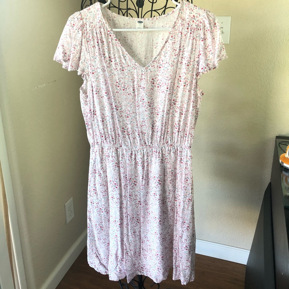 Red Floral V-Neck Dress